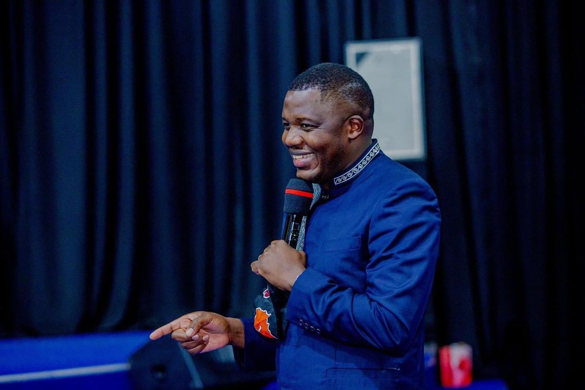 ApostleSundayS's tweet photo. Welcome to the month of July! 
I decree perfection!
May the Lord perfect everything that concerns you in the second half of the year in Jesus Name. https://t.co/qrgxsWFl5L