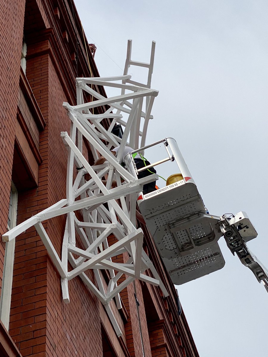 Tobacco_Factory's tweet photo. Here’s a few more behind-the-scenes shots of #RightToClimb being lifted into place.
#RightToClimb by @walidsiti, curated by @vcky_rchrdsn, with support from @artathidden and in collaboration with @upfest, will be in situ until the end of August.
https://t.co/xR561JrOlG… https://t.co/KsVjCkDaX0