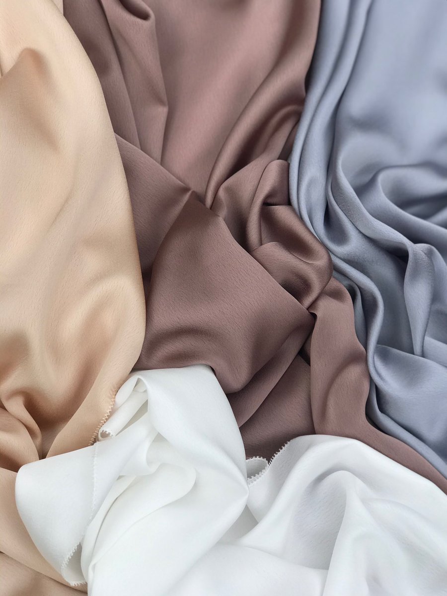 scarfprism's tweet photo. Caption this. #lockdownsale RM30 Only! https://t.co/5SCPyp2Jpu