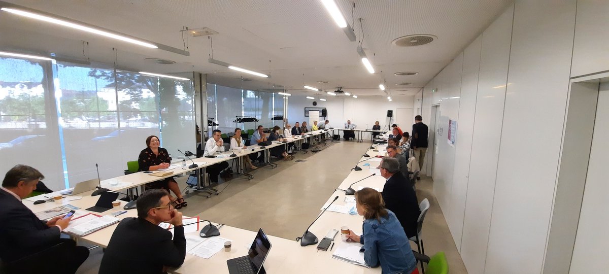 Les élus Démocratie 44 au travail en amont de la séance d'installation de la nouvelle assemblée départementale