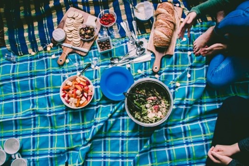 Today marks the start of #National-PicnicMonth2021, the perfect excuse for an al-fresco lunch break 🧺

Luckily for you, our office space at 1 East Parade is just around the corner from Park Square, perfect for all your picnicking needs.

Find out more: 1eastparadeleeds.co.uk