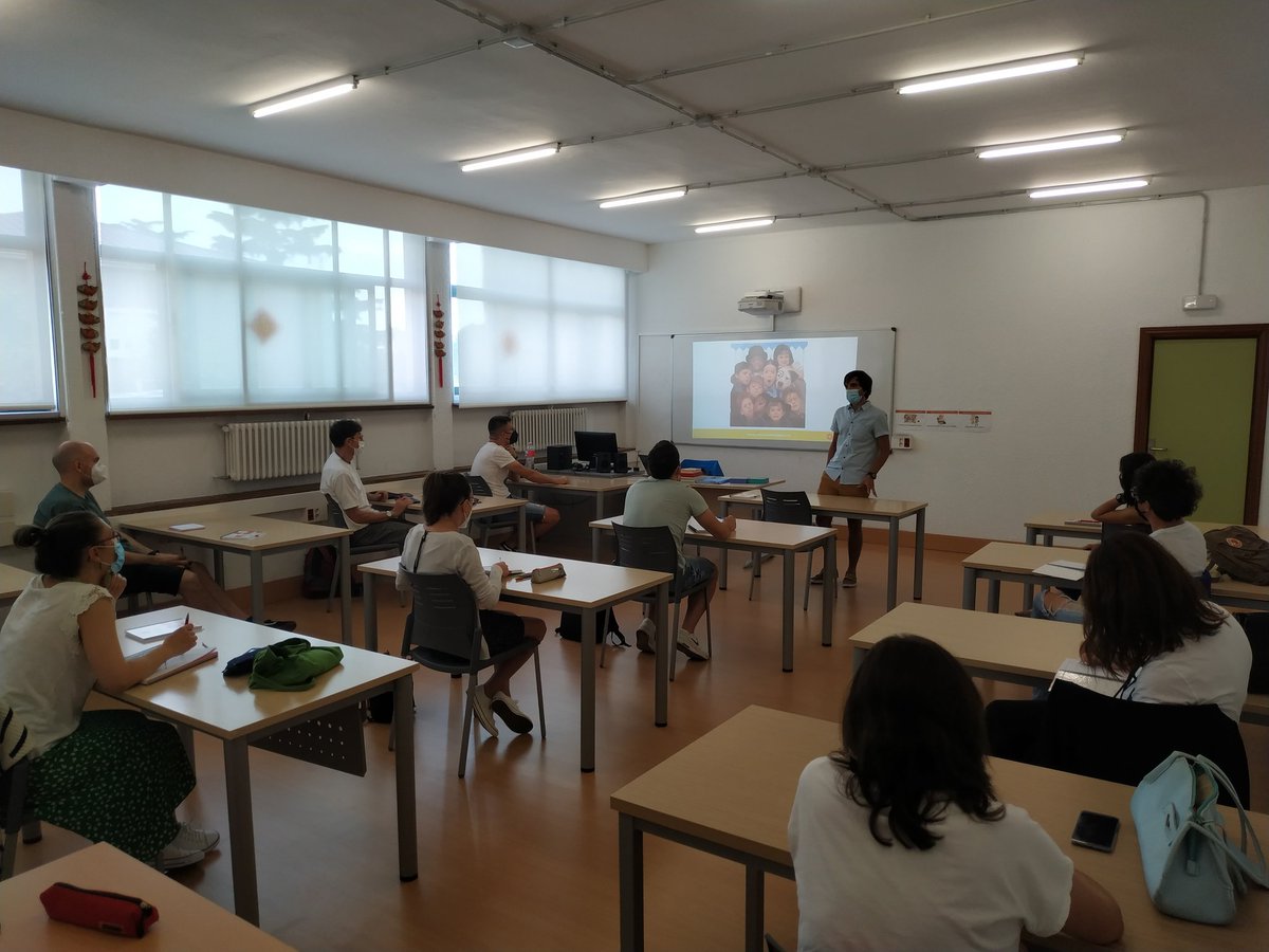 Comenzando un increíble curso de autorregulación #MITAA con <a href="/Oscar__Casado/">Óscar Casado 🍏</a> y Pablo Casado Berrocal de la <a href="/EieUnileon/">EIEUnileon</a> <a href="/unileon/">Universidad de León</a>