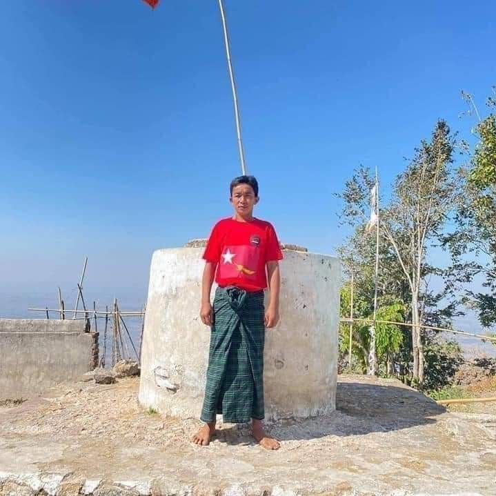 nslwin's tweet photo. WUNDWIN, Mandalay Region:

SAC Terrorists ABDUCTED KO SOE SAN, an NLD member of Tae Su village, on June 30. Today they informed his family that he DIED of #COVID19.

#July1Coup #WhatsHappeningInMyanmar #MilkTeaAlliance https://t.co/kSt6OD6bIT