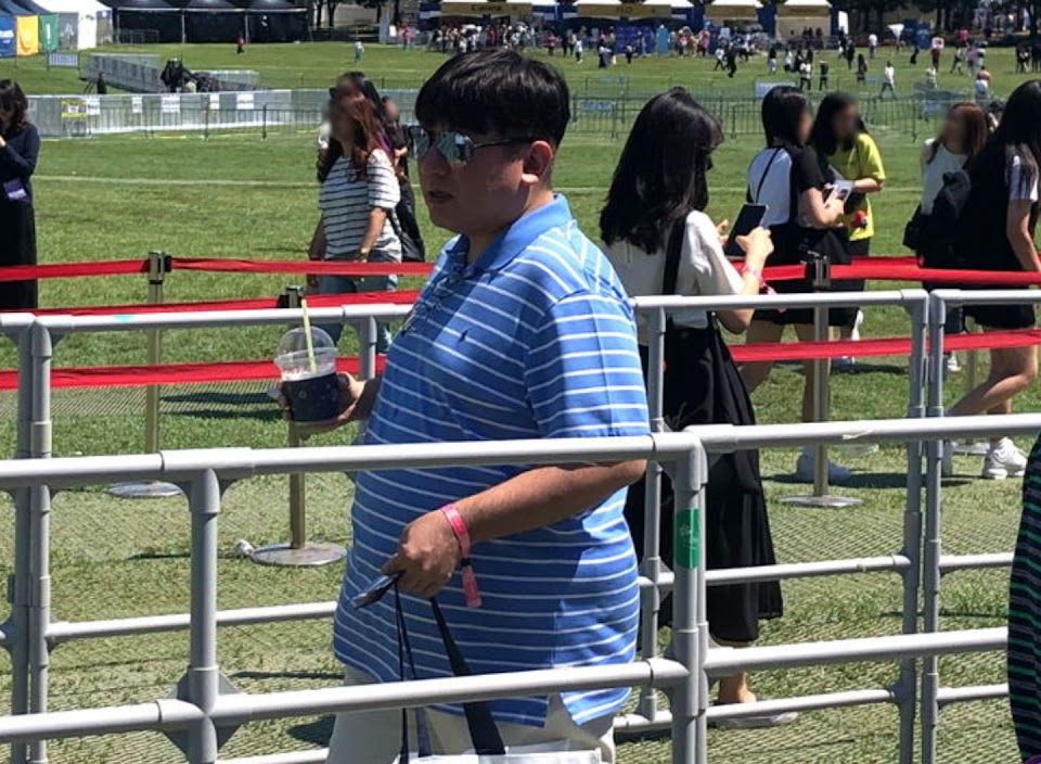 imnamjoonkim's tweet photo. Just bang pd, chilling at bts's concert, queuing and buying merch like armys, sitting there like everyone https://t.co/ITrNsYFsth