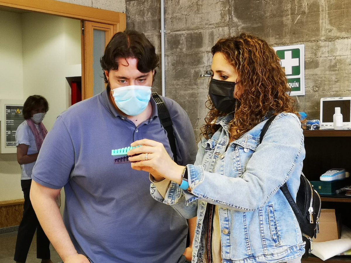 FabLabLeon's tweet photo. Durante varias jornadas en el mes de Junio, nuestra manager @NunuroMi impartió una formación online en el curso de Introducción al Prototipado en 3D de la @FGULEM, la @unileon y la @Fuescyl  
#impresion3d #fablabnetwork #Fgulem #Formación #TCUE #investigación #Unileon #LeónEsp https://t.co/aDr4uUQ0m6