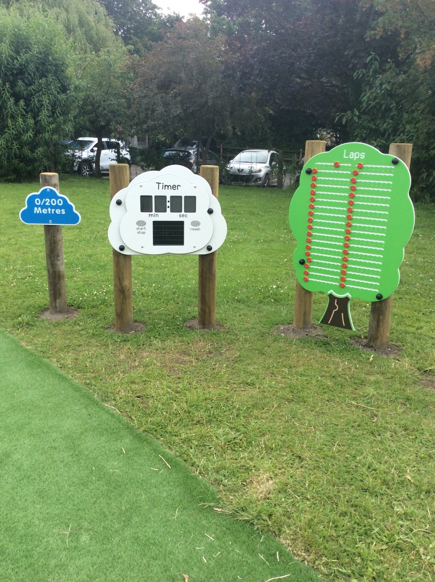 wansdykedevizes's tweet image. Wansdkye has invested in some equipment to make out Sports pitch and running track even more exciting for our young athletes. Thanks to @dbdplayuk for your help with this.