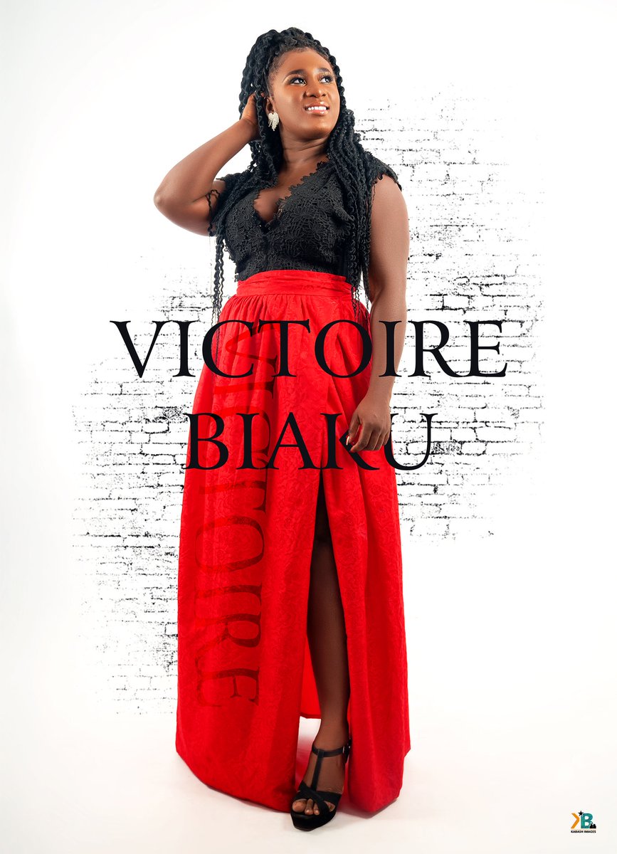 victoire_biaku's tweet photo. Le monde irait mieux si on se donne de la force mutuellement💪🏽↔️💪🏽,
Hello La Victory🙋🏽♀️
Much Love ❤ mes Victorious✌🏽
Bisou... 😘😘😘
=> https://t.co/cFHdMW5w2S
Fructueux mois de Juillet🌱🫐✌🏽
#KabashImages #VictoireBiaku #DeAfo #VBLabel https://t.co/q4K6CTFKws