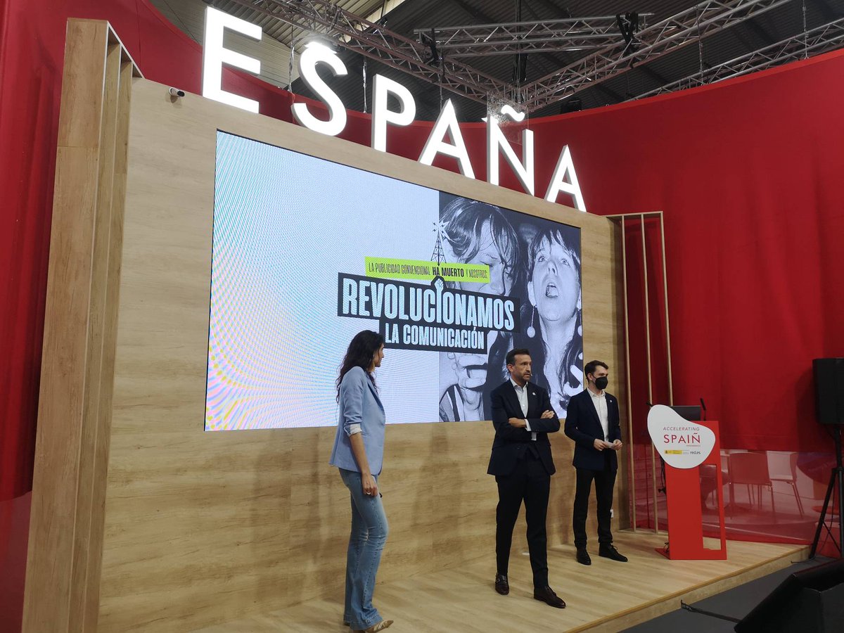 redpuntoes's tweet photo. 🔔 Snippet presenta en el Pabellón de España su proyecto "La era de la Individualización".
👉🏻 Sigue la presentación vía #streaming a través de https://t.co/nutvaqDBkd
#SpainMWC21 #MWC21 #AcceleratingSpain https://t.co/hp30jESKyq