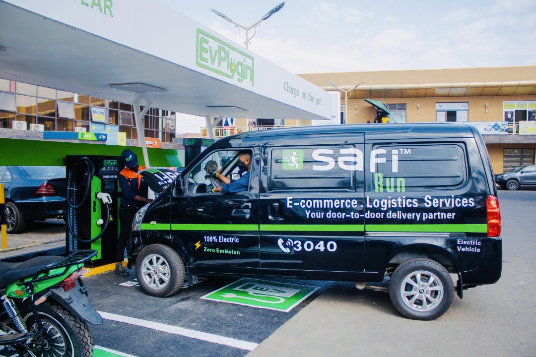 tonybadesina's tweet photo. We are proud to announce the launch of @evpcharger #evpcharger, an Electric Vehicle (E-Motorcycles, E-Cars, E-Vans, E-Truck) Public Fast Charging Station Network in Rwanda.
#evpcharger #evplugin #chargingstation #electricmobility #africa #rwanda #kigali #RwOT https://t.co/iErJ46dMgd