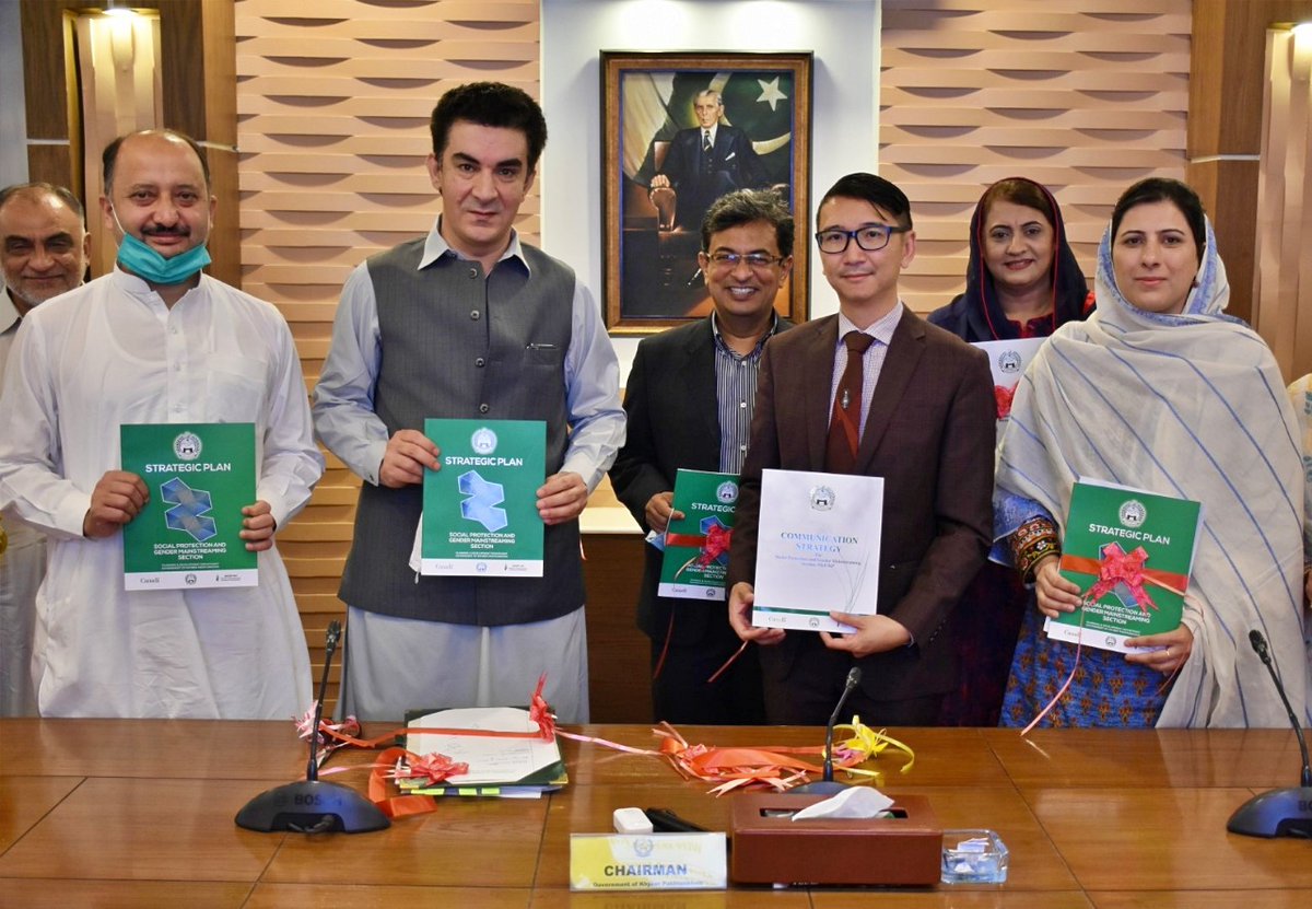 PnDKPGovt's tweet photo. Social Protection &amp; Gender Mainstreaming Section of the P&amp;D Deptt has published its first ever strategy since its establishment in May last year. The two fundamental documents, Strategic Plan &amp; Communication Strategy for SPGM Section have formally been launched. https://t.co/F53himzYlT