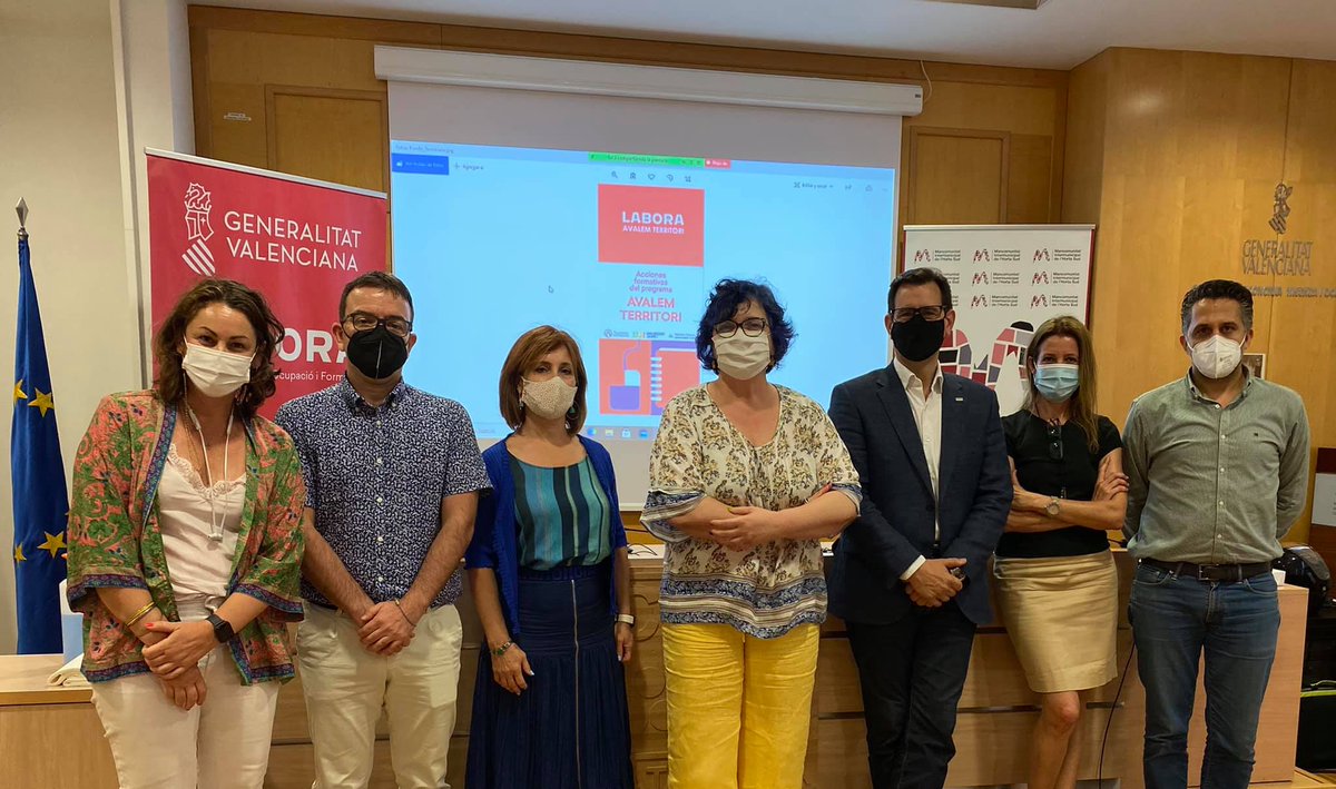 GVAlabora's tweet photo. 🤵🏻♀️Les jornades formatives per a tècnics del programa #Avalem Territori de #Labora, són un èxit
👉En aquesta sessió van parlar de la comunicació en les xarxes socials, clau per a arribar a la ciutadania i donar a conéixer els programes i avantatges
✅Treballem per tu
#SomLabora https://t.co/7dcvqyshU1