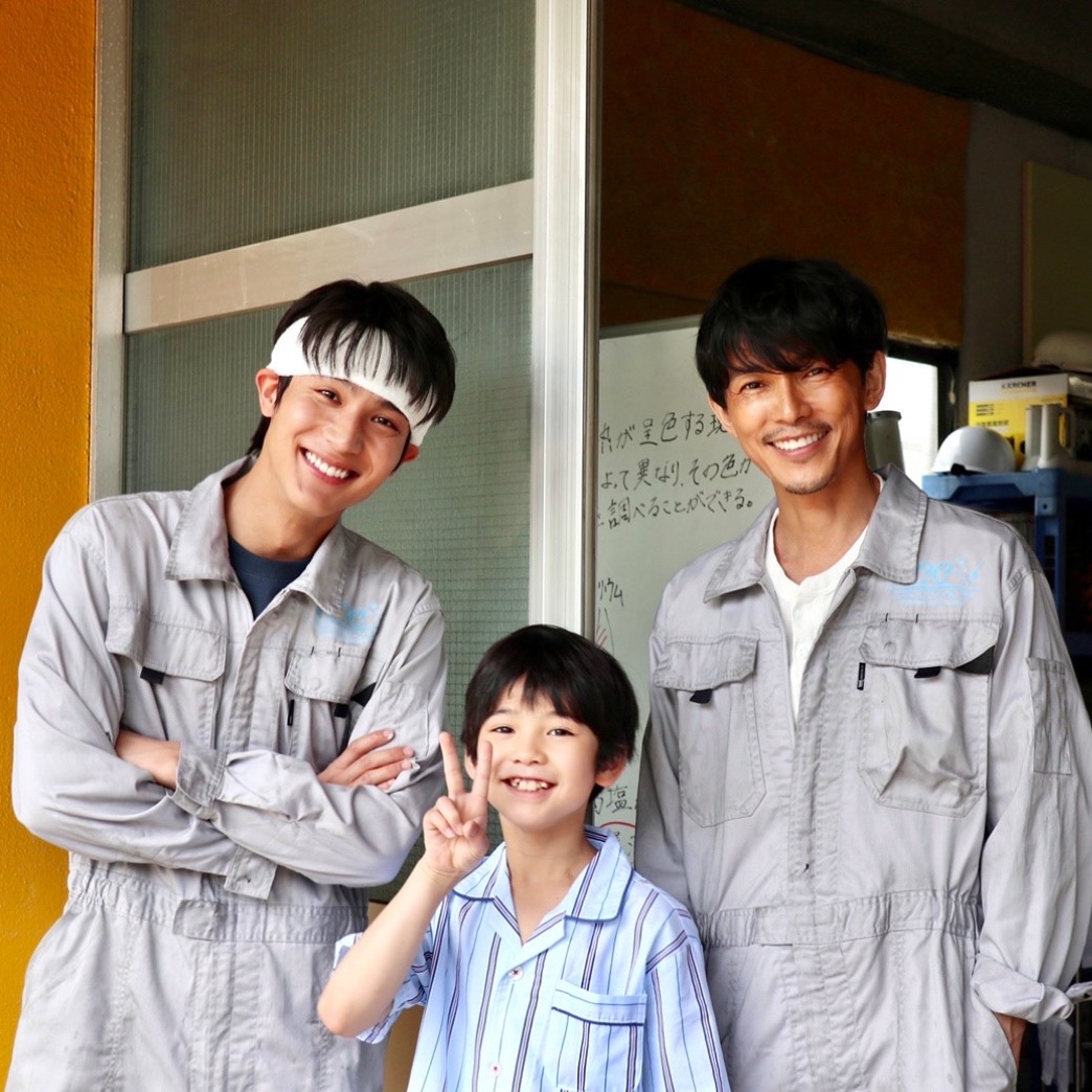 ドラマ ボクの殺意が恋をした 公式 22年3月2日blu Ray Dvd Box発売 Auf Twitter 男虎柊と男虎柊と男虎丈一郎 中川大志 さん演じる 男虎柊の子役時代を演じるのは 柊木陽太 くん なんと柊木陽太くん 中川さんの出演作を見て 演技のお仕事をしたいと ドラマ ボクの殺意が恋をした 公式 22年3月2日blu Ray Dvd Box発売 Auf Twitter 男虎柊と男虎柊と男虎丈一郎 中川大志 さん演じる 男虎柊の子役時代を演じるのは 柊木陽太 くん なんと柊木陽太くん 中川さんの出演作を見て 演技のお仕事をしたいと