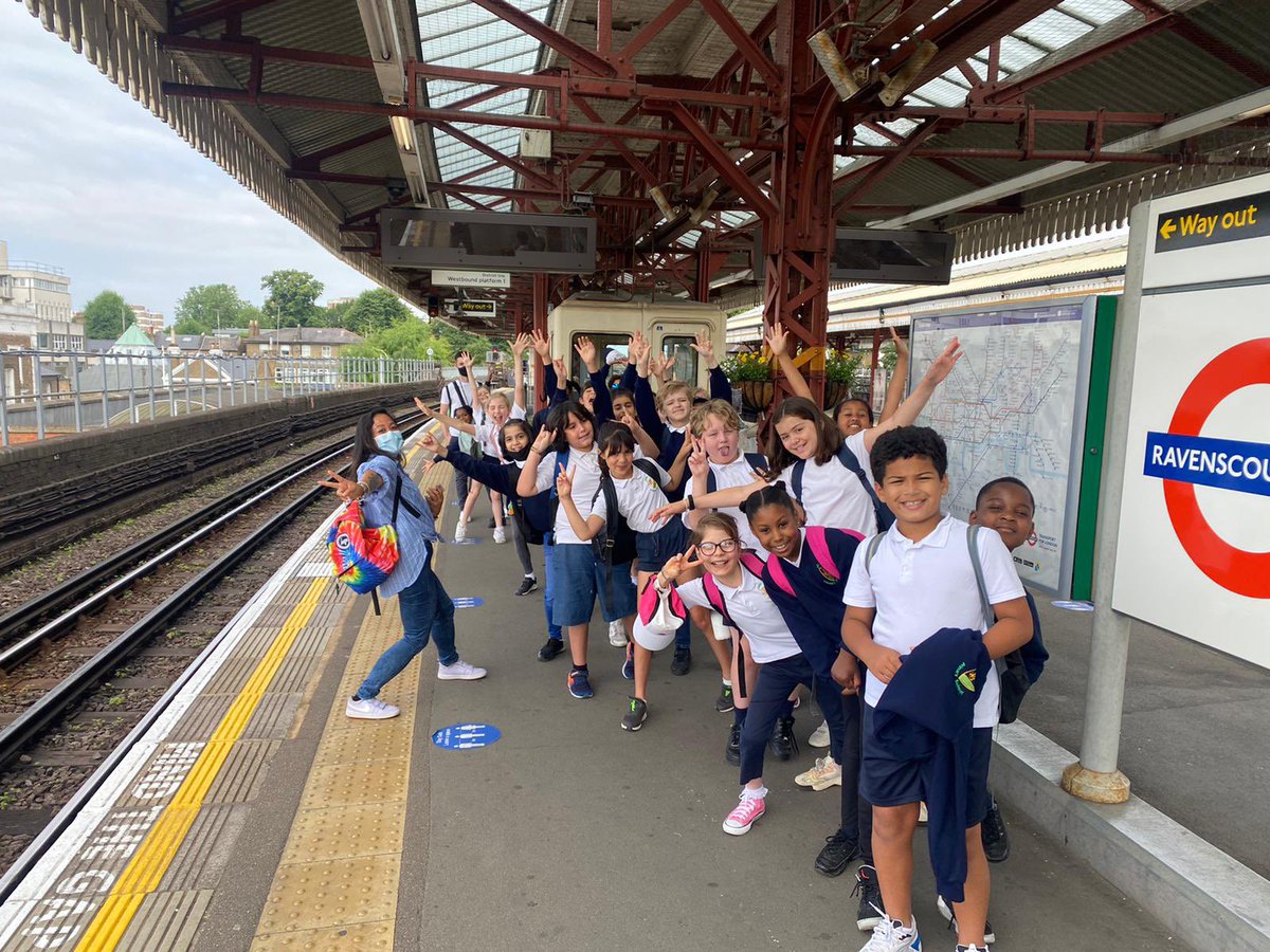 johnbetts_lbhf's tweet photo. John Betts are heading to Kew and we are sooooo excited - first ever whole school trip @kewgardens @johnbetts_lbhf https://t.co/9xkLgOlsFC