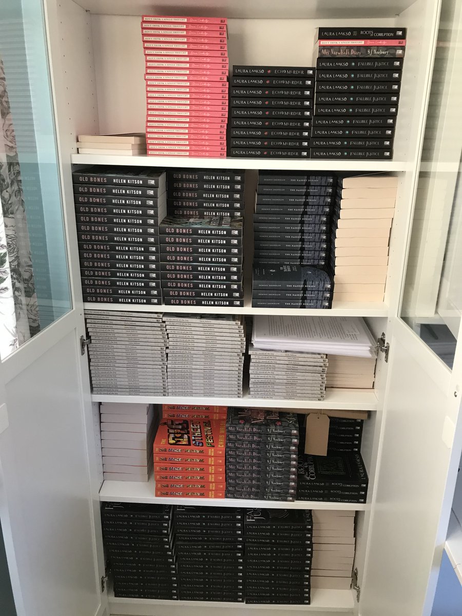 LouiseWalters12's tweet photo. Planning a house move, hopefully in August, and I really need to shift some of these books! Help an indie publisher out... FREE postage on ALL orders and I'll chuck in extra goodies... you know it makes sense... https://t.co/aySlqWepJw https://t.co/ozdobCKq08