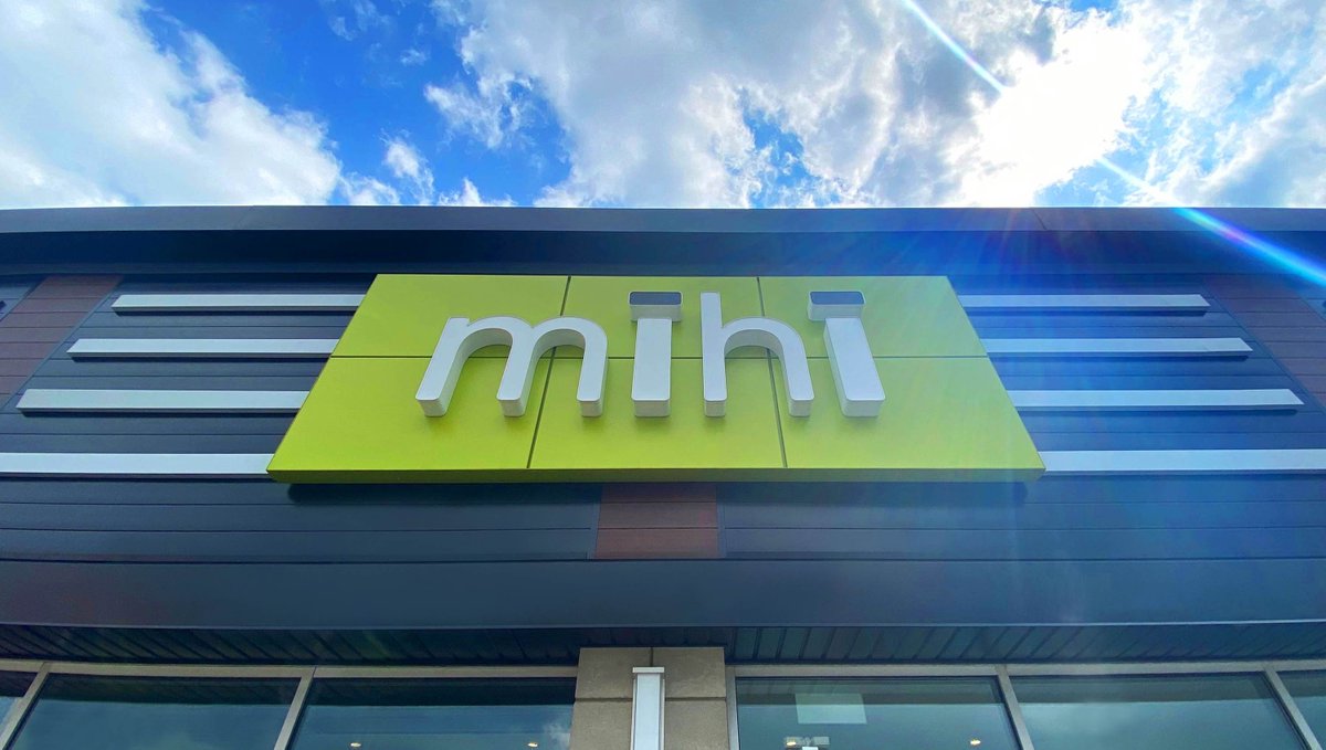 A friendly reminder that we’re open from 10 am to 6 pm today for any of your long weekend cannabis essentials.