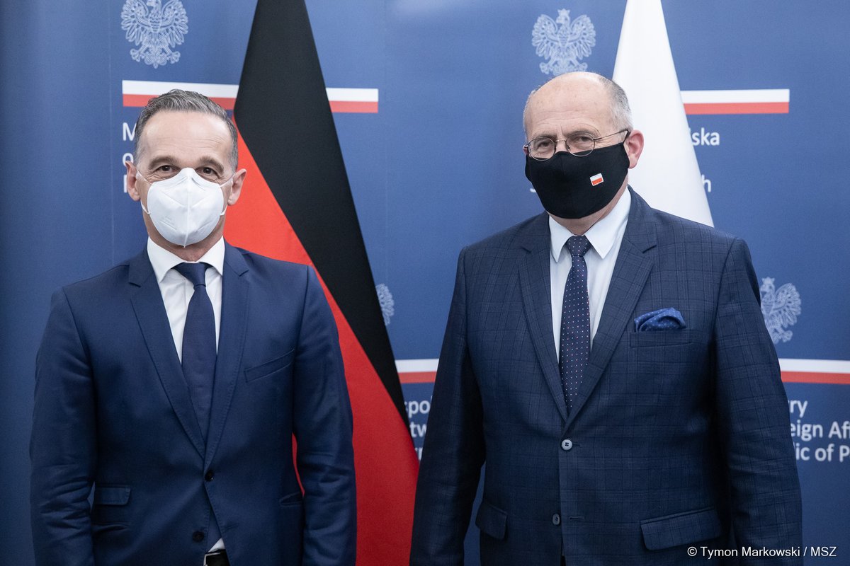 PolandMFA's tweet image. FM @RauZbigniew met with 🇩🇪 FM @HeikoMaas today.

They discussed the state of 🇵🇱🇩🇪 relations, including the rights of the 🇵🇱 diaspora, the memorial in Berlin to honour 🇵🇱 victims of the Third Reich and the #WeimarTriangle cooperation.

FM Rau reiterated 🇵🇱&apos;s opposition to #NS2.