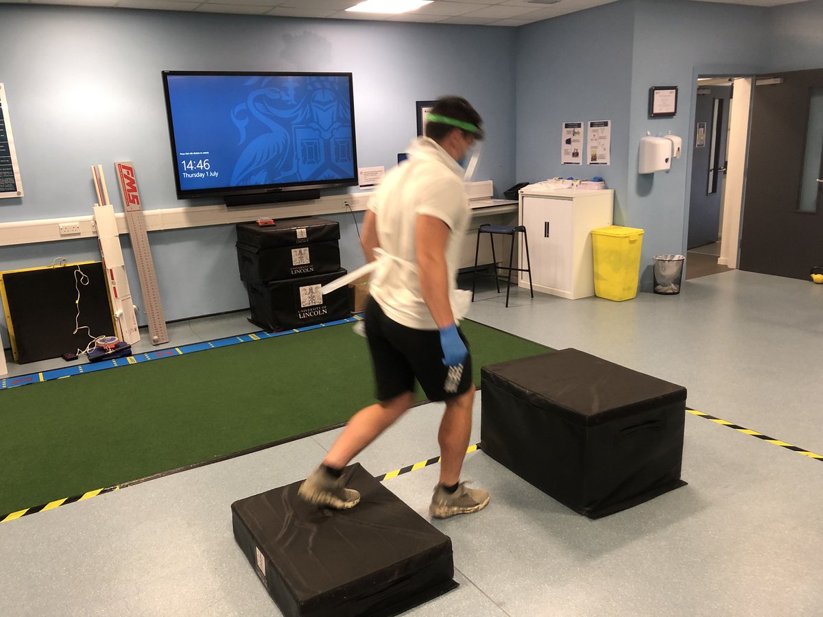 jameshinchcliff's tweet photo. Strength and conditioning in Physiotherapy @JLPalmer88 @R_J_Burgess @AcutePhysioDean @PhysioSocUoL @UoL_Physio @UoL_AHP https://t.co/IjtwQDnUm4