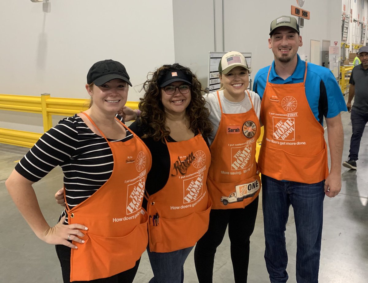 Hat Day with the team in Elizabeth! 🧢🧡🚚