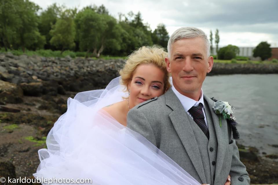 kdoublephoto's tweet photo. Sample pics from Nicola &amp; Andrew's Wedding Day - fab day for the couple Port Glasgow Reg office then over to Newark Castle ;0) #karldoublephotos #weddingday #weddingseason #NewarkCastle  #wedding #weddingphotographer #scottishwedding #scottishweddingphotographer  #weddings2021 https://t.co/EkuGKwhhQF