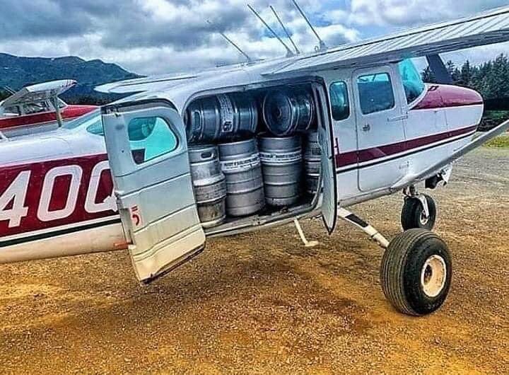 flighttraining3's tweet image. As long as its light beer I dont see a problem….. one notch of flaps may help …. Just saying.