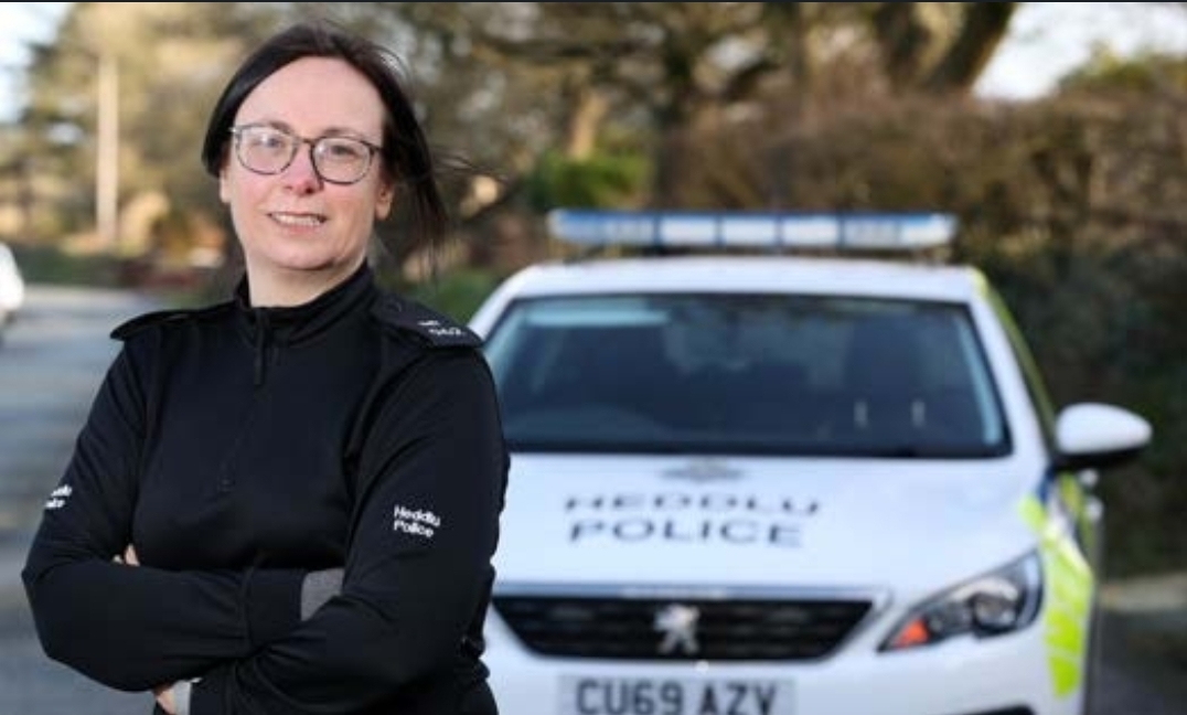 “A fantastic working partnership with many more exciting opportunities for collaboration in the future.”

Congratulations - Employer Partner of the Year

Dyfed-Powys Police

<a href="/DyfedPowys/">Heddlu Dyfed-Powys Police</a>
