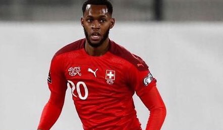 Bolzplazz's tweet image. Who should be Granit Xhaka’s replacement in the quarterfinal vs Spain? 🇨🇭🇪🇸🤔

🐙Denis Zakaria

🚀Djibril Sow

⚒Edimilson Fernandes

#SUIESP #EURO2020  #schweiz #suisse #sui  #nati #bmg #borussia #sge #eintracht #frankfurt #gladbach #fsv #Mainz05