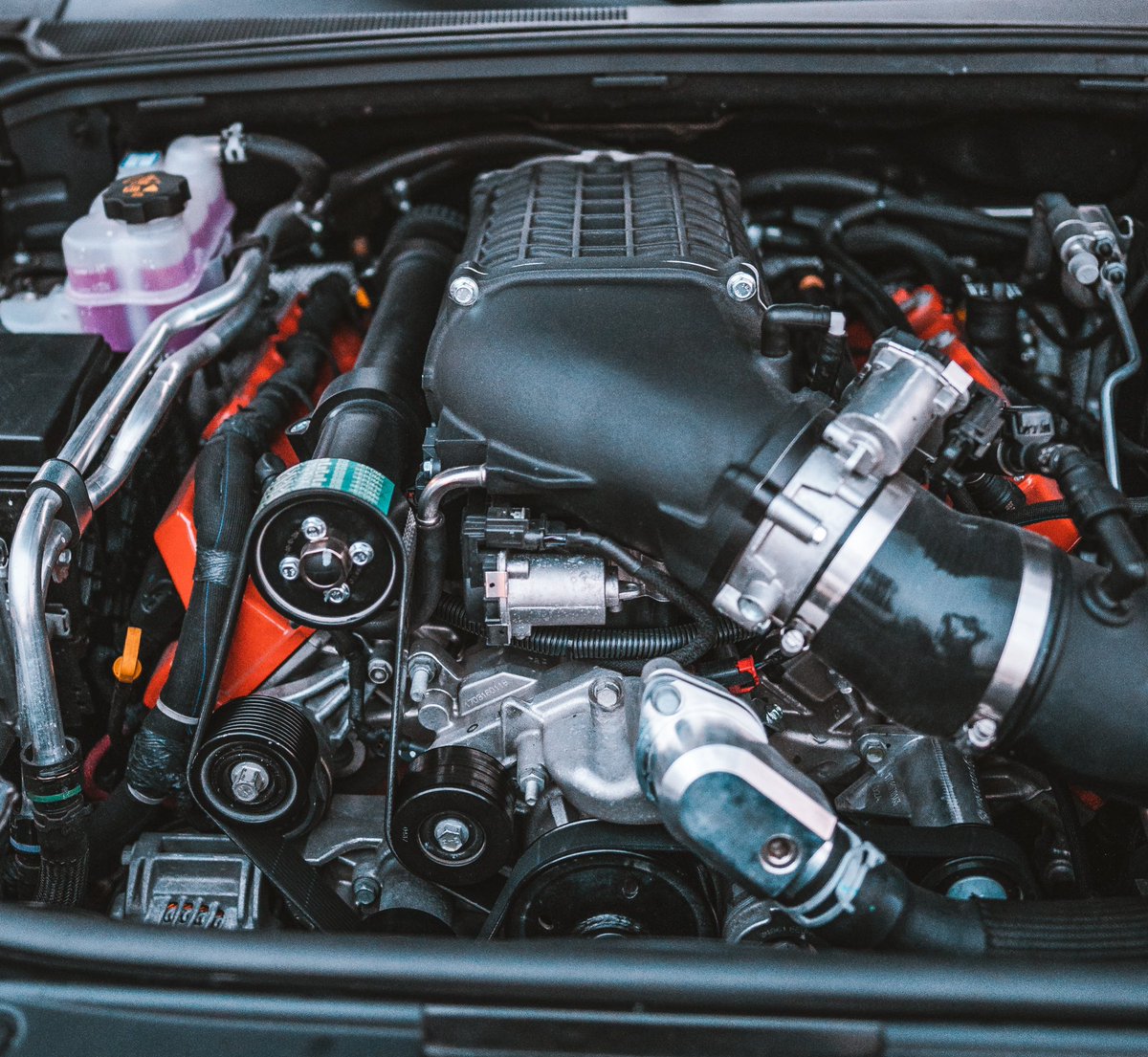 #Geiger #Jeep #Cherokee #Trackhawk #GULF 40 💙🧡

#SpeedDemon250 😈