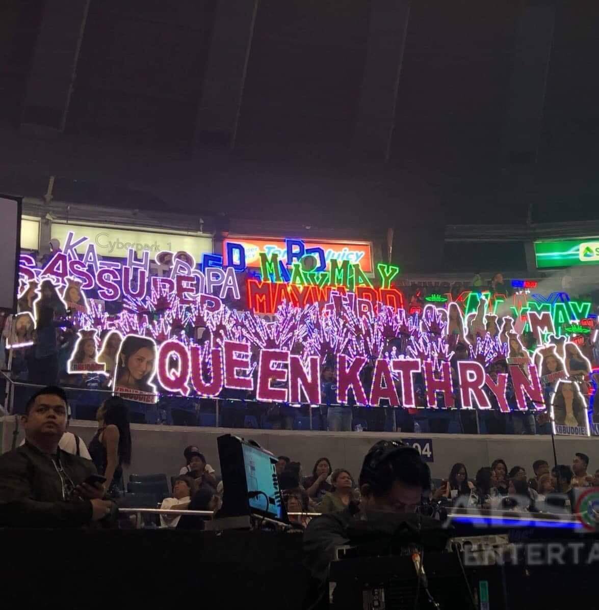 kathdyx's tweet photo. Solid fandom💙💙 #KathNiel https://t.co/9LatqfOljw