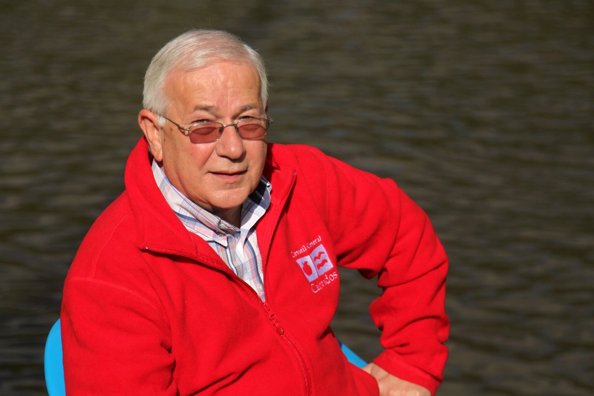 CalvadosDep's tweet photo. Disparition de Paul Chandelier : l'hommage de @jldupont14 , président du #Département du #Calvados
➡️https://t.co/72VBHEKlBU #CollTerr #SuisseNormande https://t.co/jpf1SMvtoa