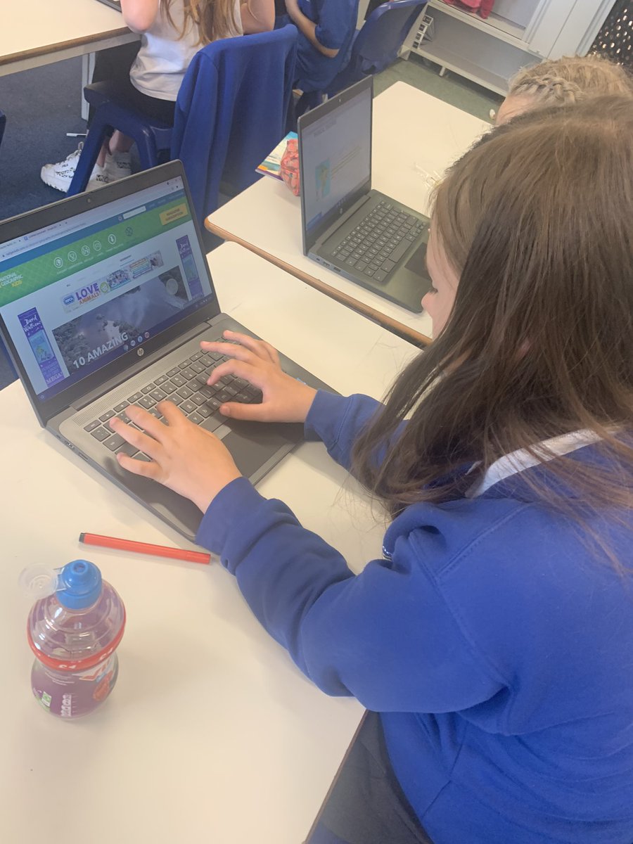 Class 5W tweet media