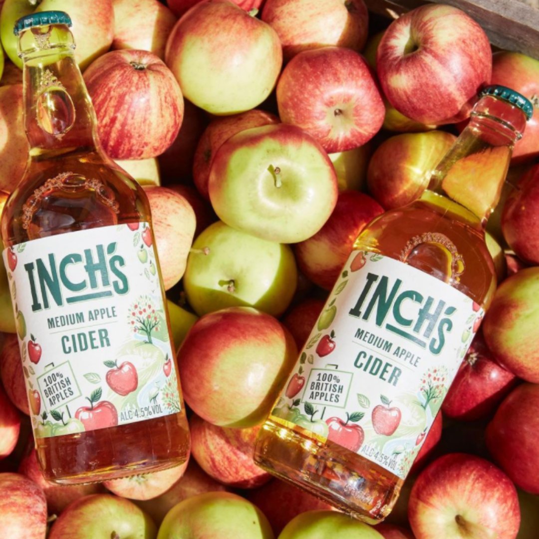 HomeMoveBoxLtd's tweet image. With the sunshine making a comeback this week, we’ve got our eye on this deliciously crisp and juicy Inch’s Medium Apple Cider from @inchscider😍 Made with 100% British, sun-soaked apples, it’s the perfect pairing for a sunny summer’s day. Cheers! 
#inchscider #homemovebox