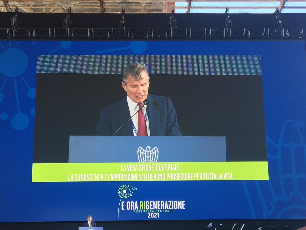 mecalderoni's tweet photo. Grande visione del Presidente Spada!
 #OraRigenerazione #assolombarda
👏👏👏👏👏 https://t.co/yiPJZyE3g3
