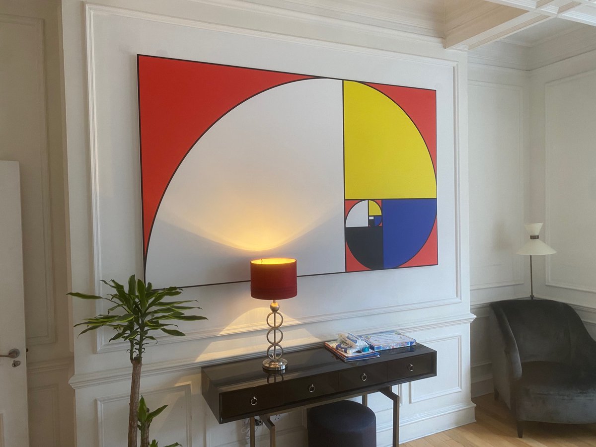 Think it, Create it, Commission it - Latest client Painting Commission - Fibonacci sequence on a very large 2.2 m wide canvas for a client in London. Creates a perfect symmetry and balance for the room.

commissionit.co.uk

#artcommission #artcommissions #paintingcommission
