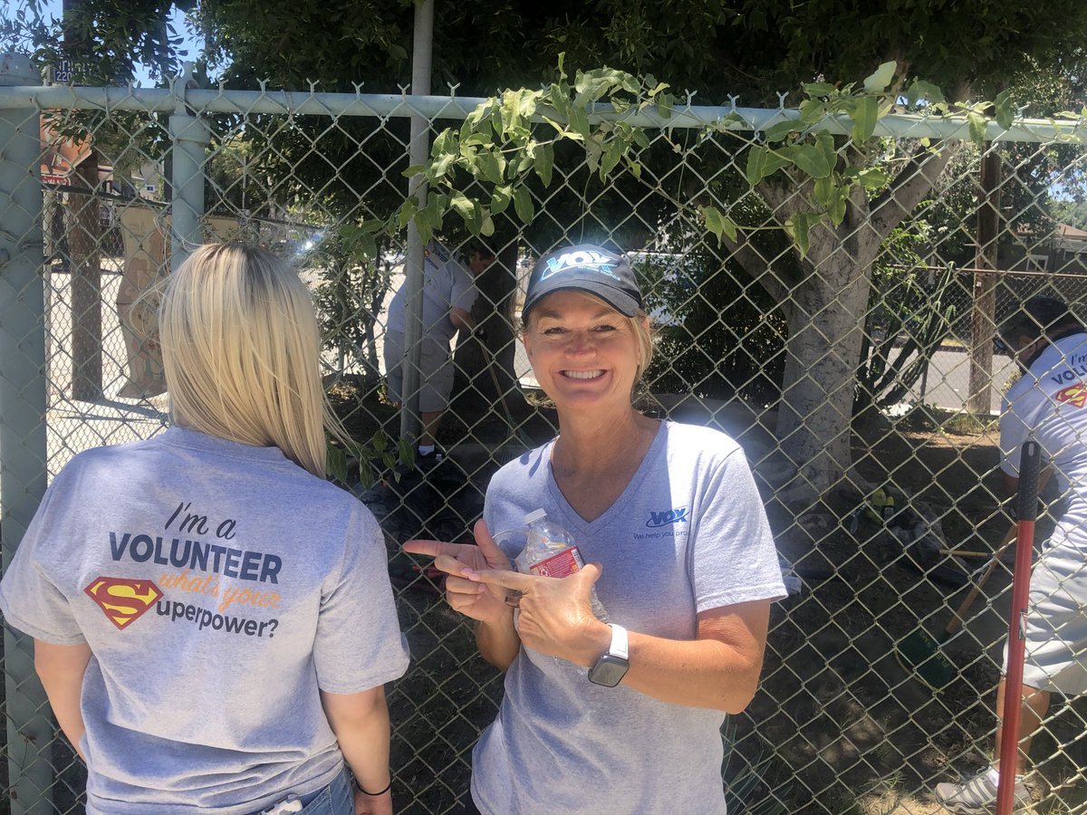 voxns's tweet photo. Giving back to the community is a part of our core values at @voxns 

Last week we had a great time volunteering with Catholic Charities of Los Angeles. Our team of VOX volunteers helped set up a community food drive and spruce up their grounds.   

#Volunteering  #Community https://t.co/F0CrCwlUxu