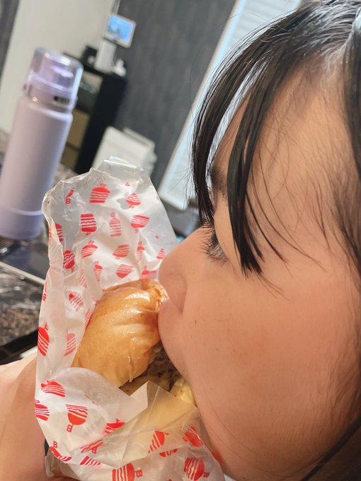 Twitterのコスプレ画像3