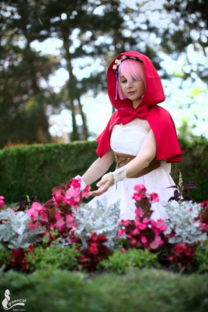 Had the first time a shooting with @Safelchen . Thanks for the great time 😊 Cosplay: Ram / Red Hood from Re:Zero