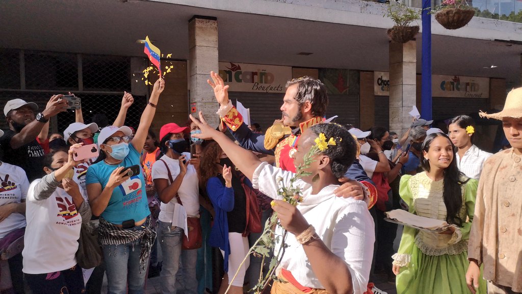 #1Jul |🇻🇪📢 ¡ETIQUETA DEL DÍA! ▶️ #MisiónRobinson18Años Primera Misión Social de la Revolución Bolivariana.