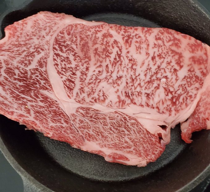 ボーナス出たからいいお肉を食べるのだ 