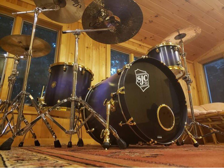 We have a drummer! <a href="/TheRazelDazzel/">RazelDazzel</a> lookin funky fresh with his new <a href="/SJCdrums/">SJC Custom Drums</a> and <a href="/SoultoneCymbals/">Soultone Cymbals ®️</a>!