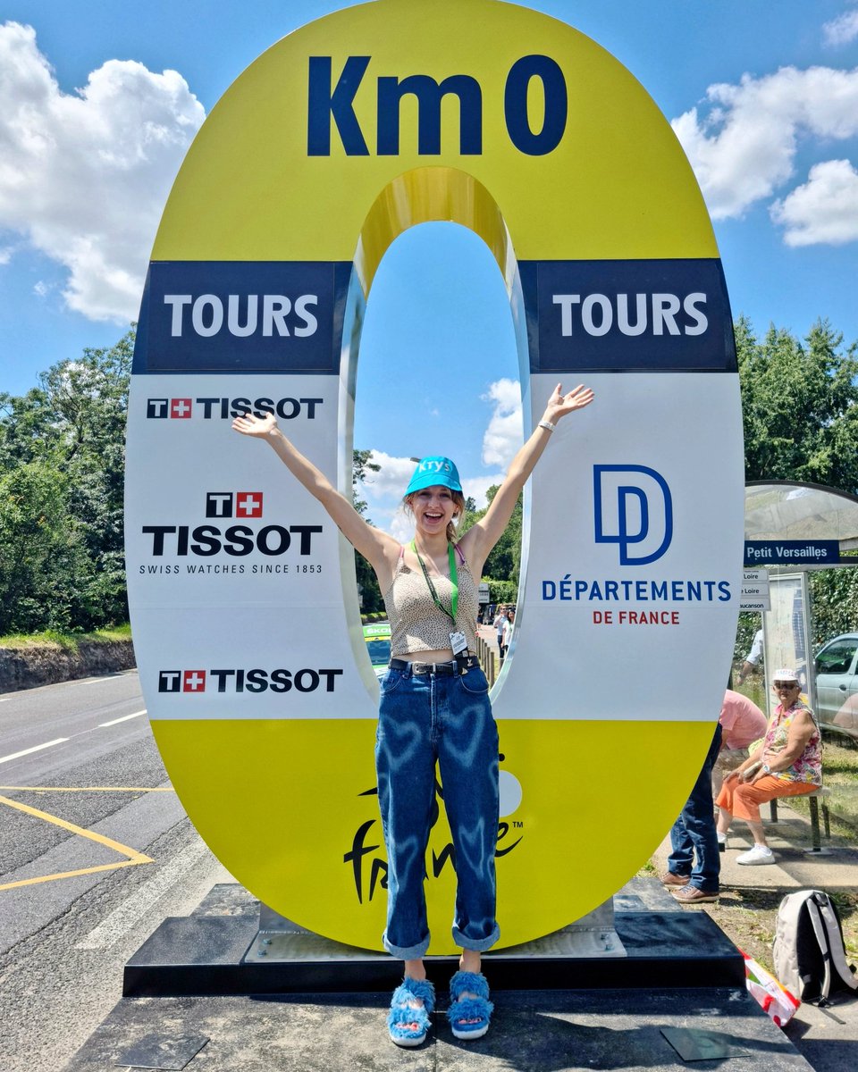 KM 0 - Stage 6 of the #tourdefrance here we go!! 🥳
Who is your money on for today?!
.
I'm hoping  @markcavendish can do the double at this Tour ✌🇬🇧