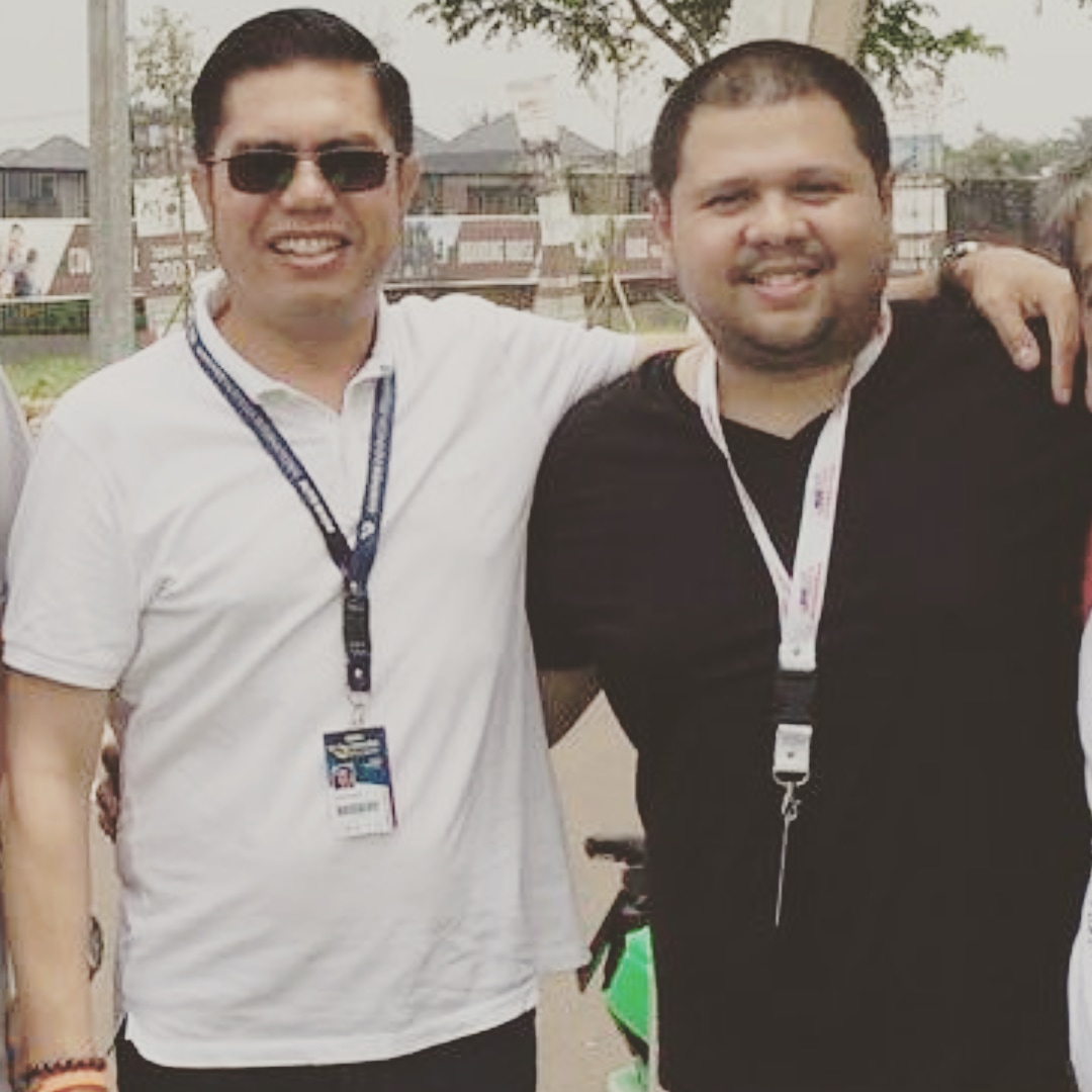 Innalillahi wa innailaihi rojiun

Turut berduka dan kehilangan atas wafatnya saudaraku
Abimanyu Kameshwara.

Semoga amal ibadah Alm diterima disisiNya, diampuni segala kesalahannya, dilapangkan quburnya serta Keluarga dan kita semua yang ditinggal, diberi ketabahan dan tawaqal.