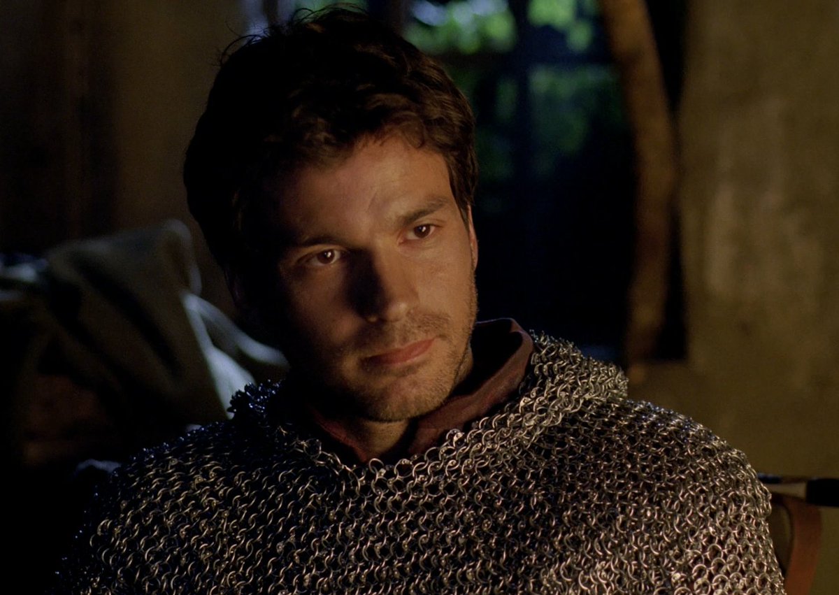 fandomfile's tweet image. 