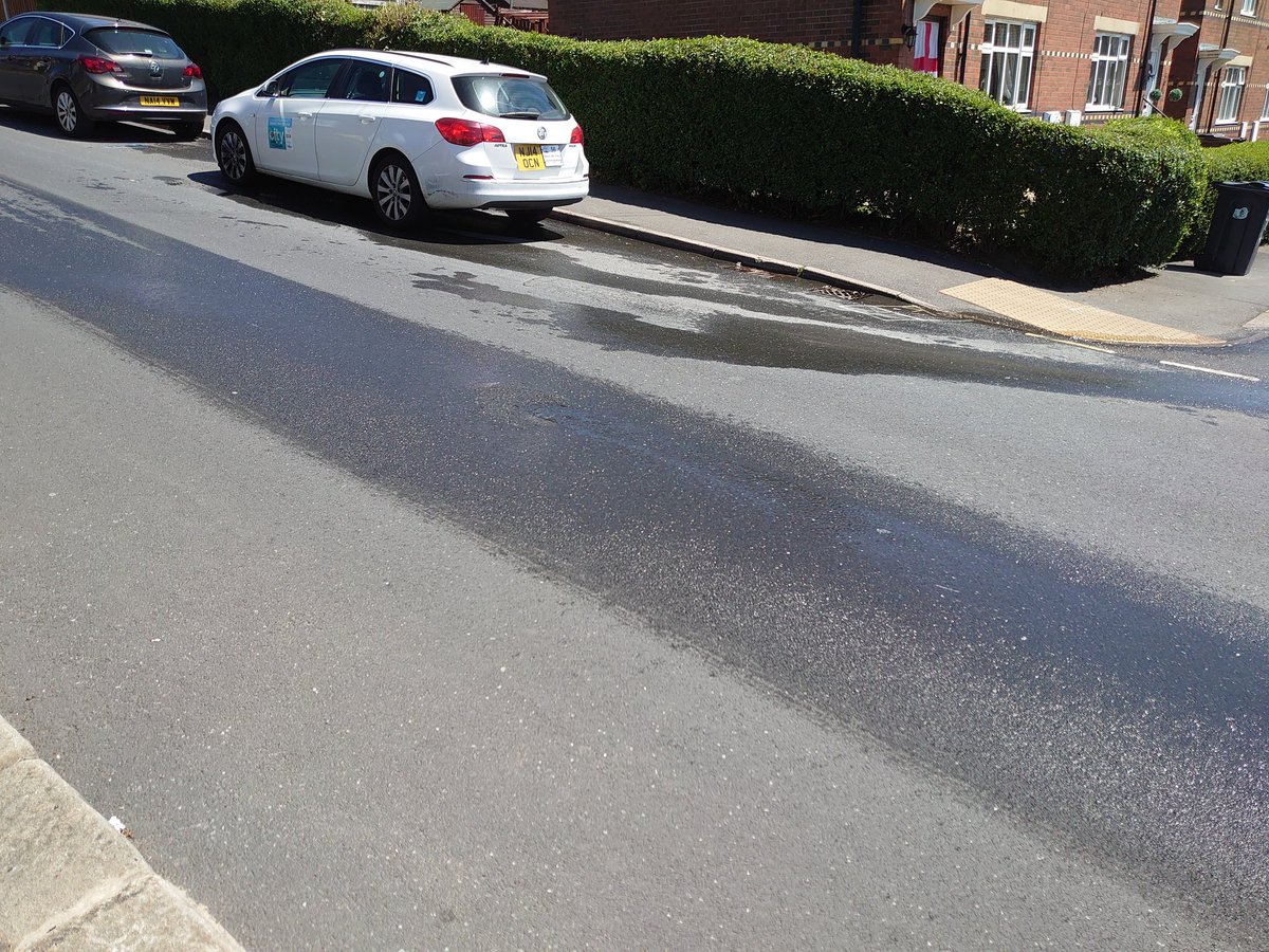 Hey <a href="/YorkshireWater/">Yorkshire Water 💧</a> you might have got a bit of a leak.

Laverack st Handsworth Sheffield