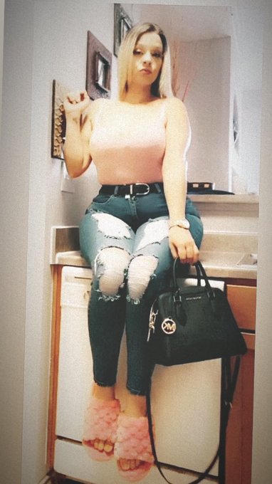 Snap me / Snowbunnieon1  IG: Xratedsnowbunny https://t.co/CZuEeUCFAN<a href="/tag/real"class="tags"><span>#real</span></a><a href="/tag/girl"class="tags"><span>#girl</span></a><a href="/tag/instagram"class="tags"><span>#instagram</span></a><a href="/tag/trending"class="tags"><span>#trending</span></a><a href="/tag/onlyfans"class="tags"><span>#onlyfans</span></a><a href="/tag/c"class="tags"><span>#c</span></a>