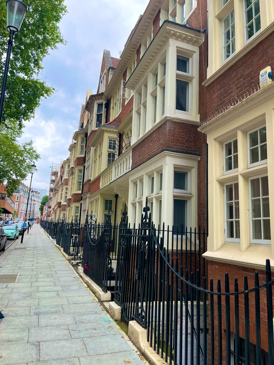 EatonMayfair's tweet photo. When you are looking to relocate or buy an investment property in London, it can be a nightmare navigating through the different areas and requirements.
@EatonMayfair  we offer a bespoke and personal service tailored for all your needs.
#london #propertyforsale #properties https://t.co/pO4veN0yue