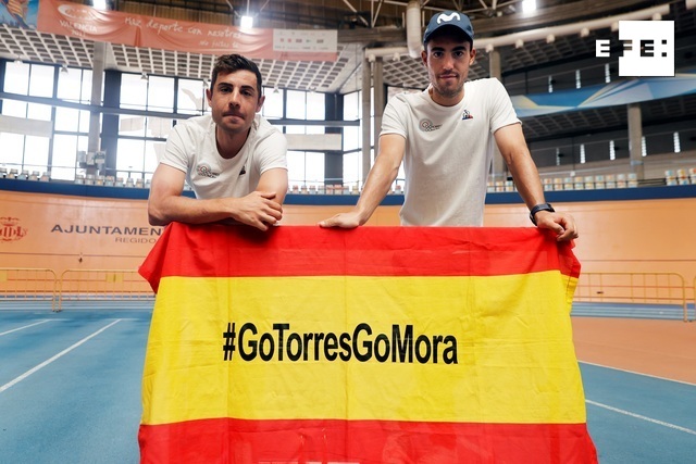 EFEdeportes's tweet photo. 🚴‍♂️ El ciclista Sebastián Mora, que prepara los Juegos en Valencia junto a su compañero Albert Torres, se muestra ambicioso de cara a la cita.

🥇 “No nos vamos a esconder, la ambición es grande, queremos el oro”

📸 Kai Försterling

https://t.co/QDpBbL9BJO https://t.co/YmCJC7i8KB