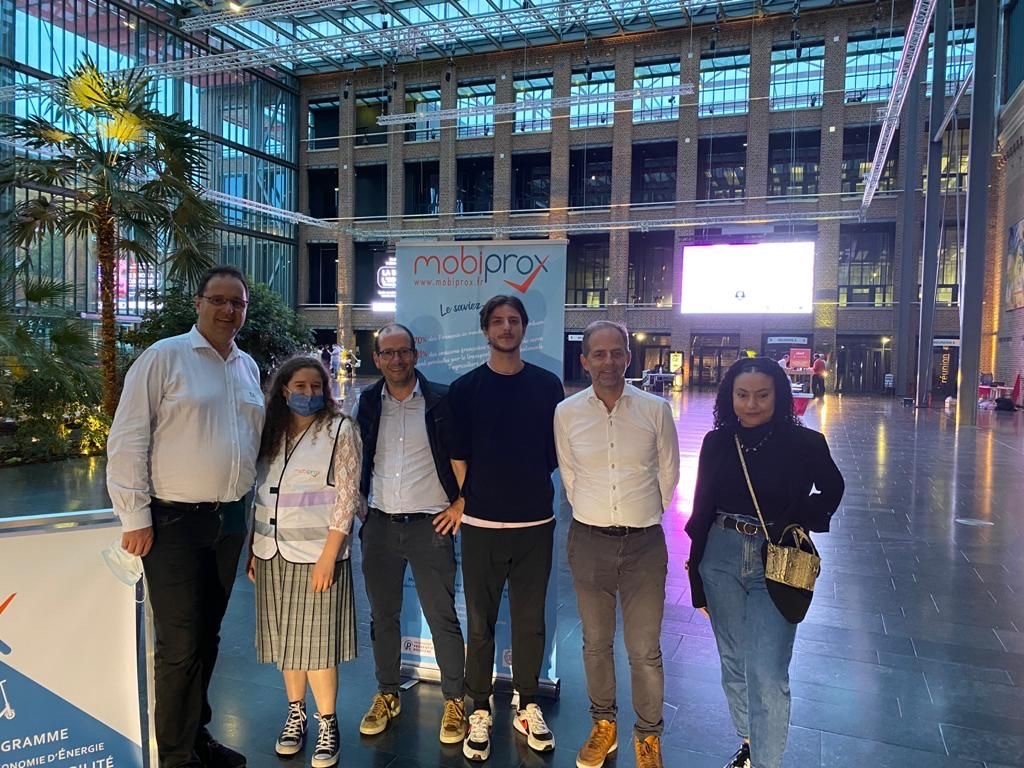 Retour en images de la #Lasoiréedelinnovation à Lille @EuraTechnologies du 30 juin 2021.
200 acteurs de l'innovation (startupers, décideurs etc) ont participé à cette première organisée par <a href="/109innovation/">109 L'innovation dans les veines.</a> et ses partenaires dont <a href="/Mobiprox_CEE/">Mobiprox</a>. Merci à tous !
<a href="/S_MobilityLab/">Smart Mobility Lab</a>