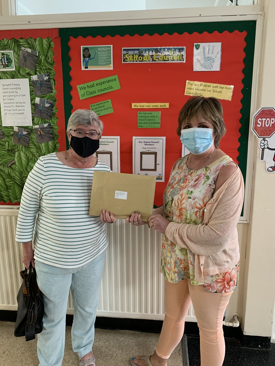 Our Board member, Lady Daphne Trimble delivered the 'Happy Art' competition prizes to Springhill Primary School. #Art #Goliathschool <a href="/AlMcDonnellSB/">Alasdair McDonnell</a> <a href="/DeirdremcDona15/">Deirdre mcDonald</a> <a href="/siobhanpscott/">Siobhan Scott</a> <a href="/TracyGalvin77/">Tracy Galvin</a> <a href="/83jay_jay/">john.oboyle83@gmail.</a>
