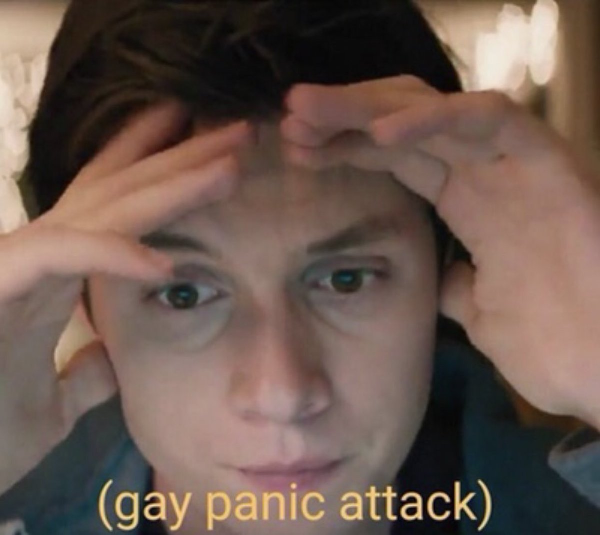Leonardo_XCX's tweet photo. Why have I agreed to go to a love Island watch party https://t.co/9YanWavbHl