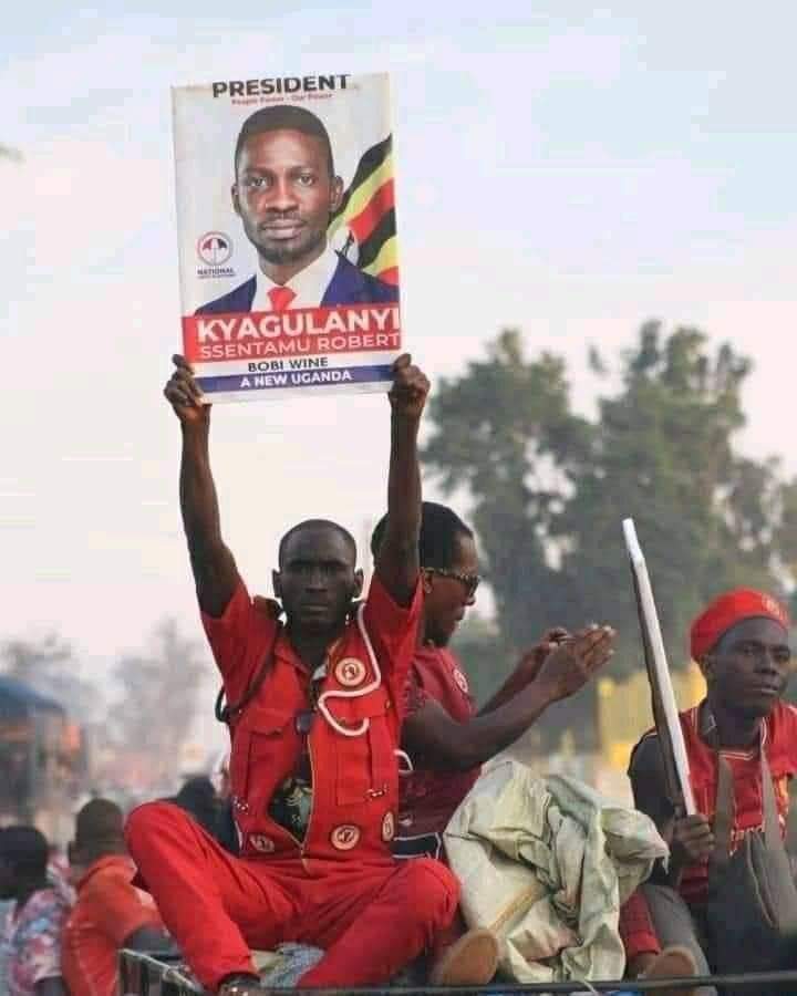 LoveUganda7's tweet photo. @JamesDuddridge @UNICEFUganda #UgandaIsBleeding of you want to do trade loans business do it with the president elect who will use those loans to reach our needs and we shall pay tax to pay back those loans @jamesduddridge stop lobbying for dictator museveni #stoppromoting genocide in Uganda https://t.co/TMU9SKu0zy